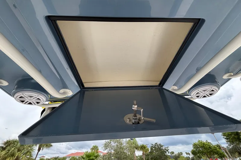 Slide: The Image of Ranger 2660 Bay 2027 boat hatch with speakers and latch, viewed from below. - 31