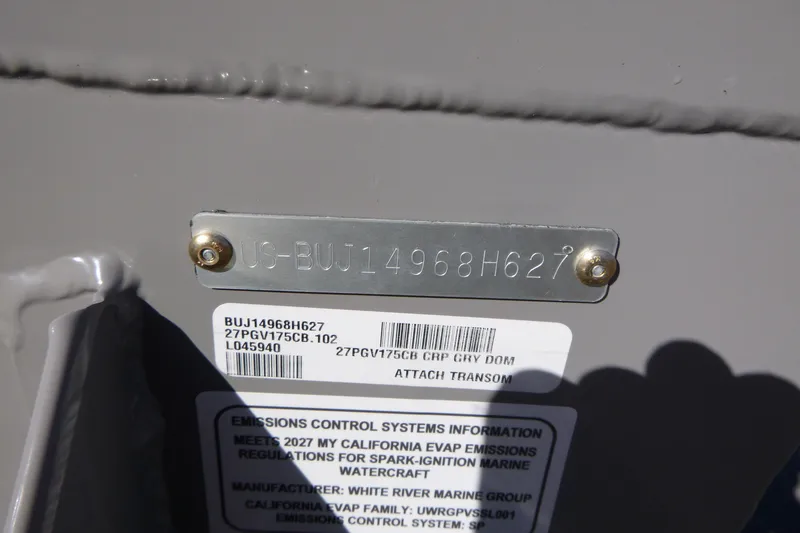 Slide: The Image of Hull identification number on 2027 Tracker Pro Guide V-175 Combo boat. - 16