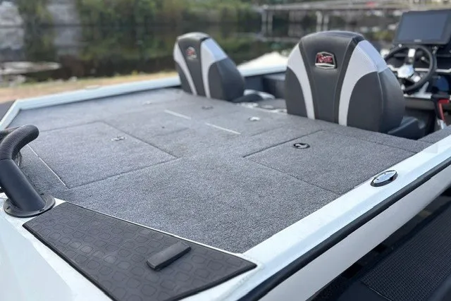 Slide: The Image of 2025 Ranger ALPHA 208 boat interior with dual seats and spacious deck. - 31
