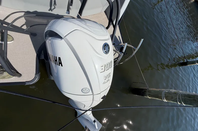 Slide: The Image of Yamaha 300 V6 outboard motor on 2023 Godfrey AquaPatio 255 ULC pontoon boat. - 20