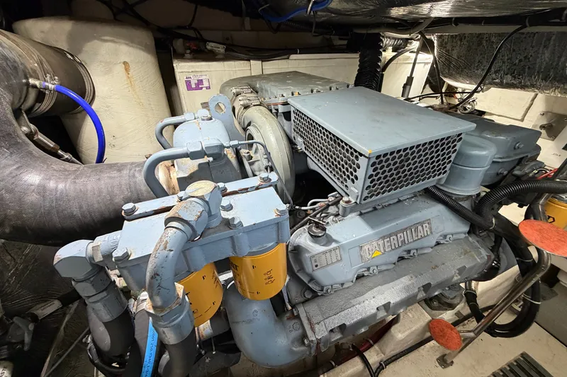 Slide: The Image of Engine room of a 1998 Tiara Yachts 4000 Express with Caterpillar engine. - 30