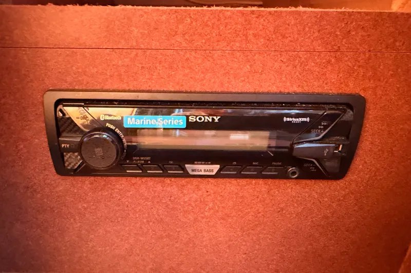 Slide: The Image of Sony Marine Series stereo system in a 2002 Hunter 460 boat interior. - 84