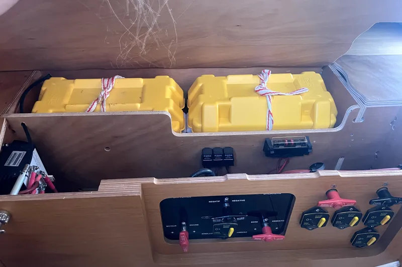Slide: The Image of Electrical panel and battery compartment of 2016 Jeanneau Sun Odyssey 469 sailboat. - 18