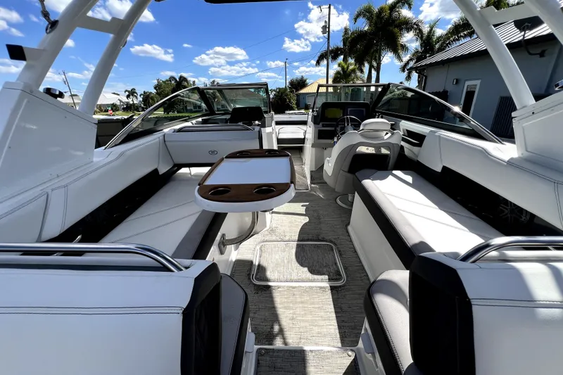 Slide: The Image of 2022 Cobalt R6 Outboard boat interior with luxurious seating and modern design. - 100