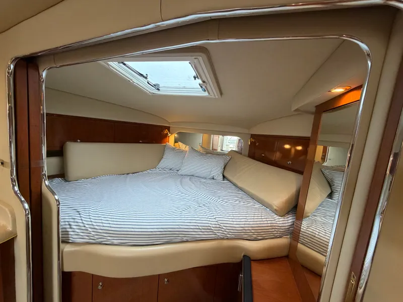 Slide: The Image of Sea Ray 340 AMBERJACK 2003 - 24