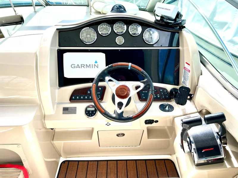 Slide: The Image of Sea Ray 290 Sundancer 2007 - 18