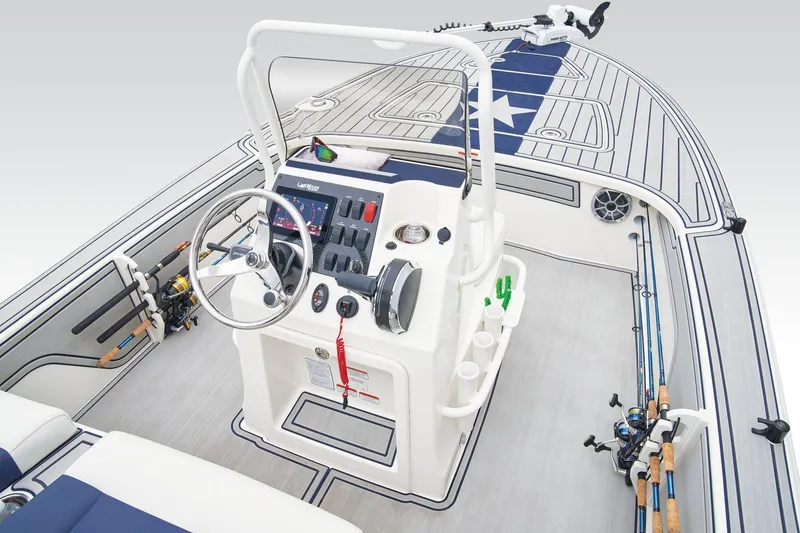 Slide: The Image of Mako 18 Pro Skiff Patriot Edition 2026 - 24