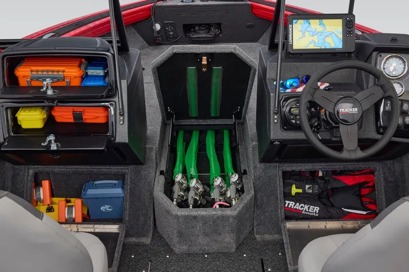 Slide: The Image of Tracker Targa V-19 WT 2027 - 25