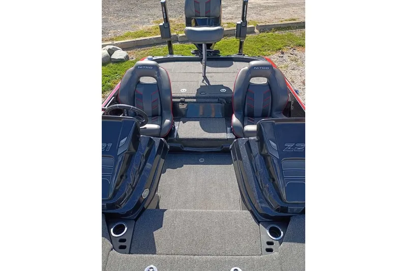 Slide: The Image of 2020 Nitro Z21 Pro boat interior with dual seats and steering wheel. - 10