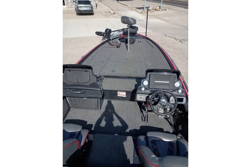Slide: The Image of 2020 Nitro Z21 Pro boat interior with steering wheel and electronics. - 9
