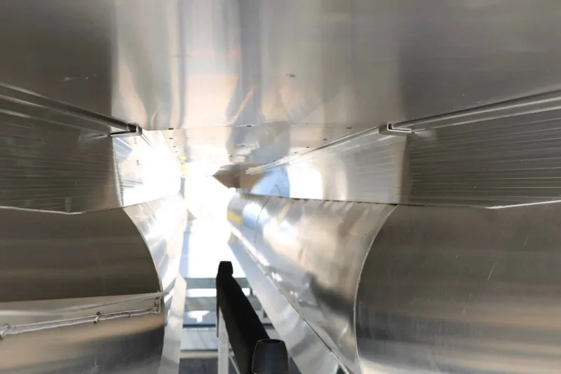 Slide: The Image of Close-up of the underside of a 2027 Bennington 23 MFB Tri Toon. - 15
