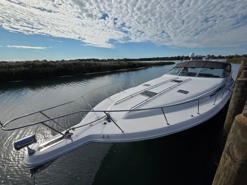 Slide: The Image of Sea Ray 420 Sundancer 1991 - 2