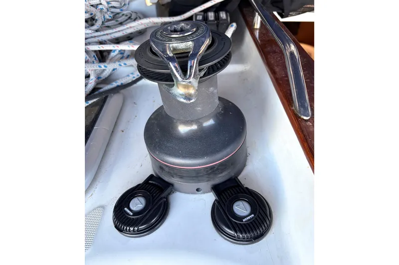 Slide: The Image of Winch system on 2007 Jeanneau Sun Odyssey 42 DS sailboat deck. - 7