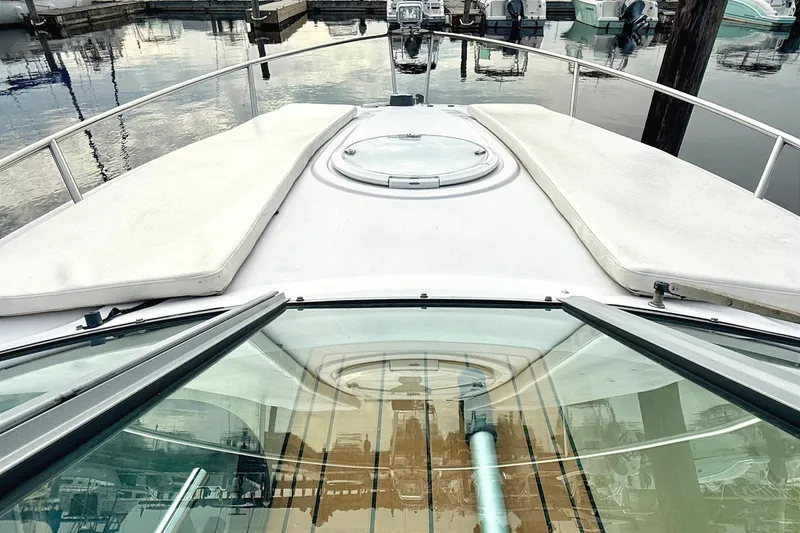 Slide: The Image of 2009 Four Winns 278 Vista boat deck with marina view. - 30