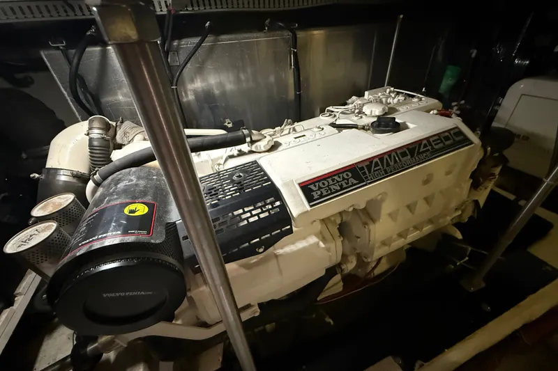 Slide: The Image of Volvo Penta engine in 2001 Carver 506 Motor Yacht engine room. - 41