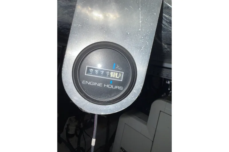 Slide: The Image of Engine hour meter showing 620 hours on a 2001 Carver 506 Motor Yacht. - 57