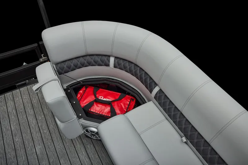Slide: The Image of Ranger 220FC 2027 - 19