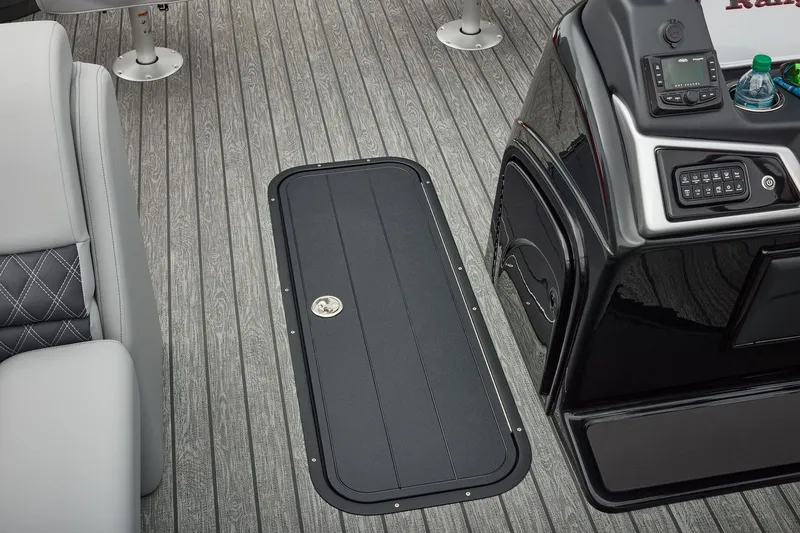 Slide: The Image of Ranger 223F 2027 - 34