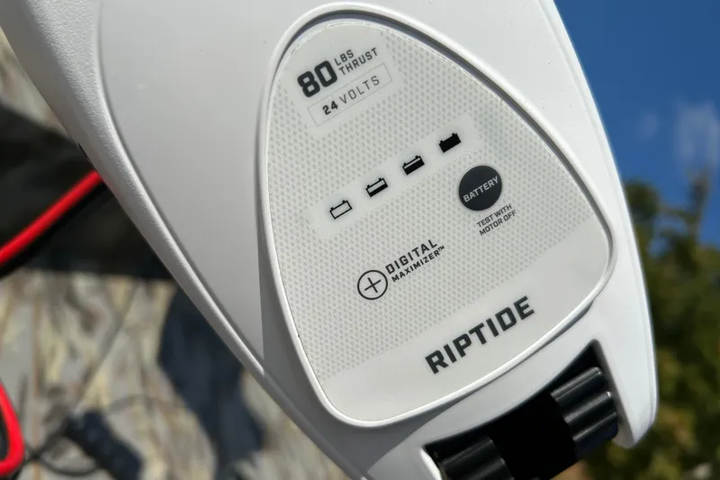 Slide: The Image of Riptide motor control panel with 80 lbs thrust, 24 volts, and digital maximizer. - 13