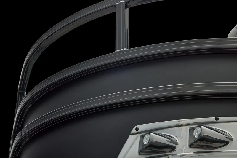 Slide: The Image of Ranger 220FC 2027 - 11