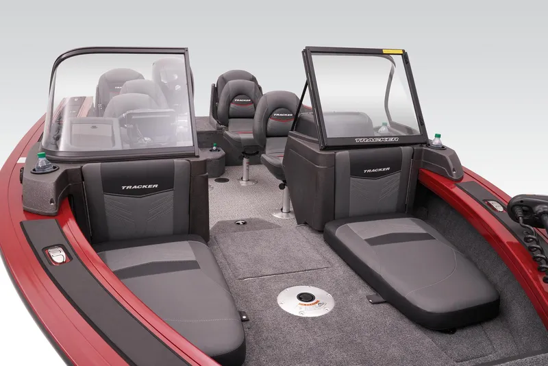 Slide: The Image of Manufacturer Provided Image: Tracker Targa V-19 Combo - 30