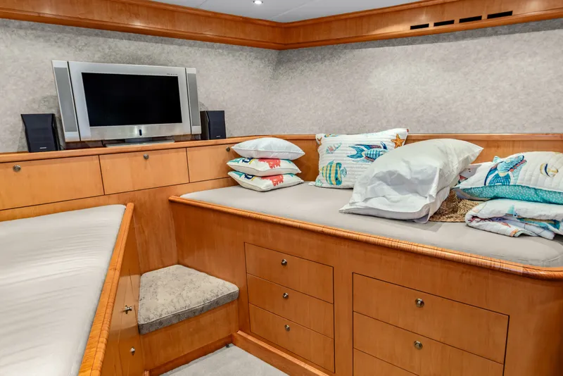 Slide: The Image of Luxurious cabin interior of 2006 Solander Eclipse Steel Trawler with TV and cozy bedding. - 25