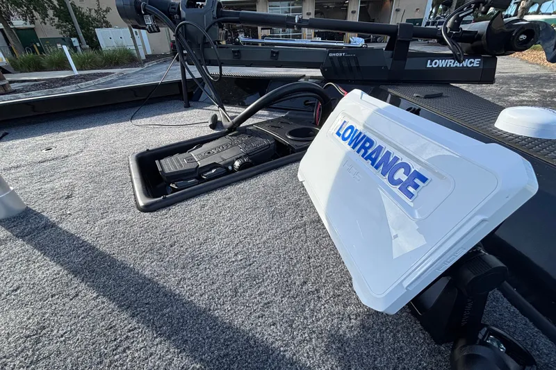 Slide: The Image of 2027 Ranger RT188 boat deck featuring Lowrance electronics and Ghost trolling motor. - 4