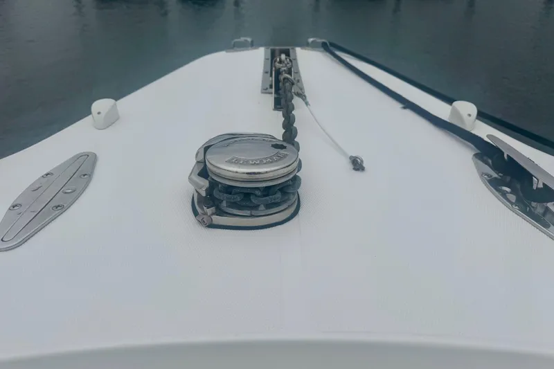 Slide: The Image of 2017 Stamas 390 Tarpon boat deck with anchor chain and winch. - 16