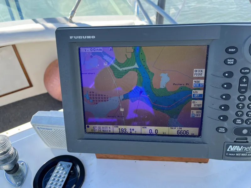 Slide: The Image of Navigation system on a 1980 Bertram 33 Sport Fisherman boat. - 6