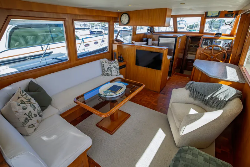 Slide: The Image of 1999 Ocean Alexander 426 Classicco Sedan - 2