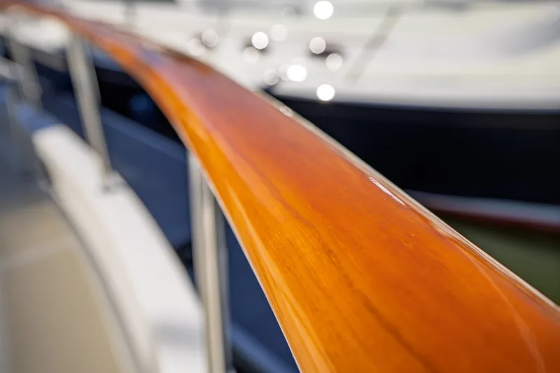 Slide: The Image of 1999 Ocean Alexander 426 Classicco Sedan - 62