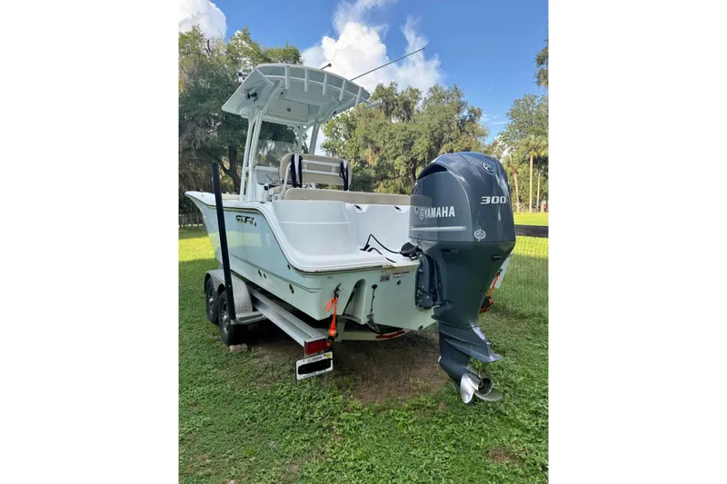 Slide: The Image of 2016 Sea Fox 246 Commander boat with Yamaha 300 engine on a trailer. - 9