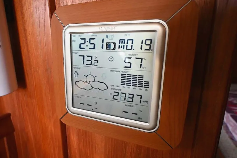 Slide: The Image of Digital weather station on 2002 Island Packet 350 yacht, displaying temperature and humidity. - 50