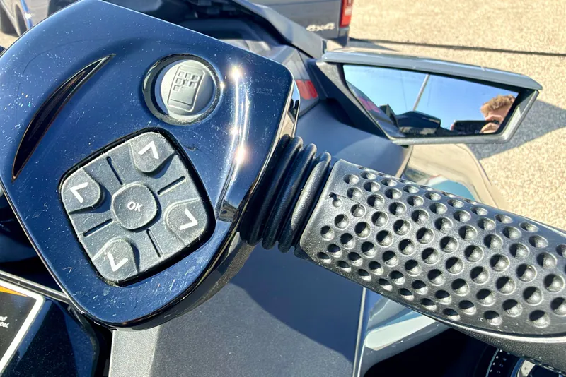 Slide: The Image of Close-up of 2024 Seadoo GTR-X 300 & WAKE 170 handlebar controls. - 39