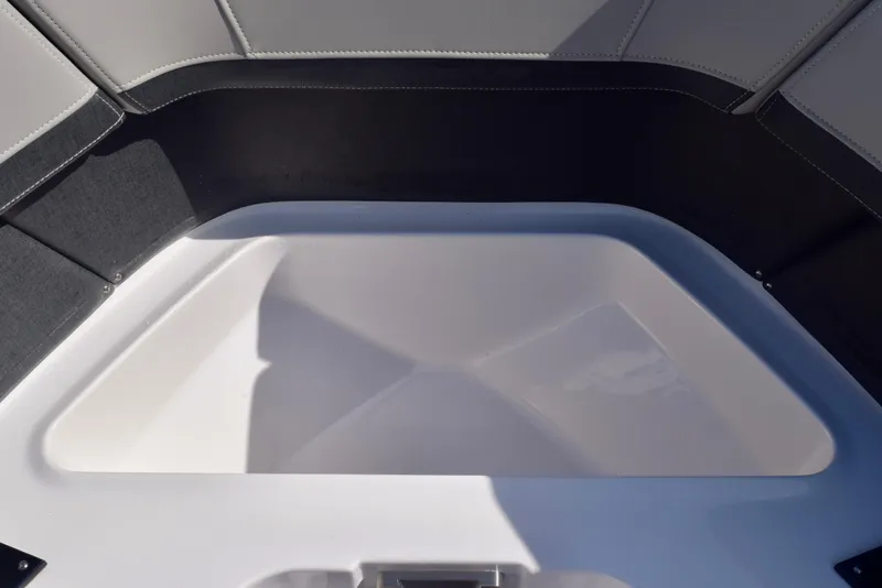 Slide: The Image of Interior view of 2025 Monterey 275SS Super Sport boat seating area. - 89