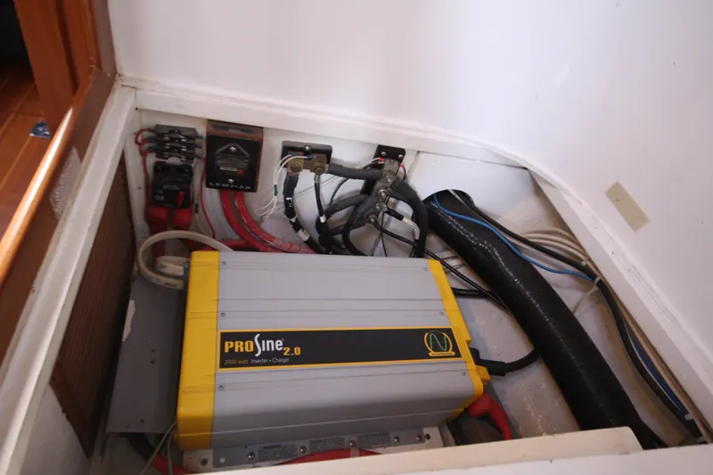 Slide: The Image of Electrical system with ProSine 2.0 inverter in 2001 Outbound 44/46 yacht. - 37