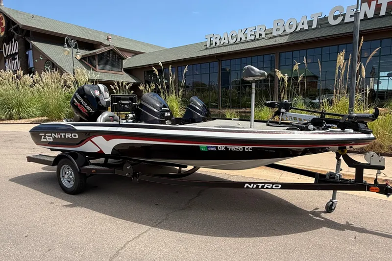 Slide: The Image of 2014 Nitro Z-6 boat on trailer outside Tracker Boat Center. - 6