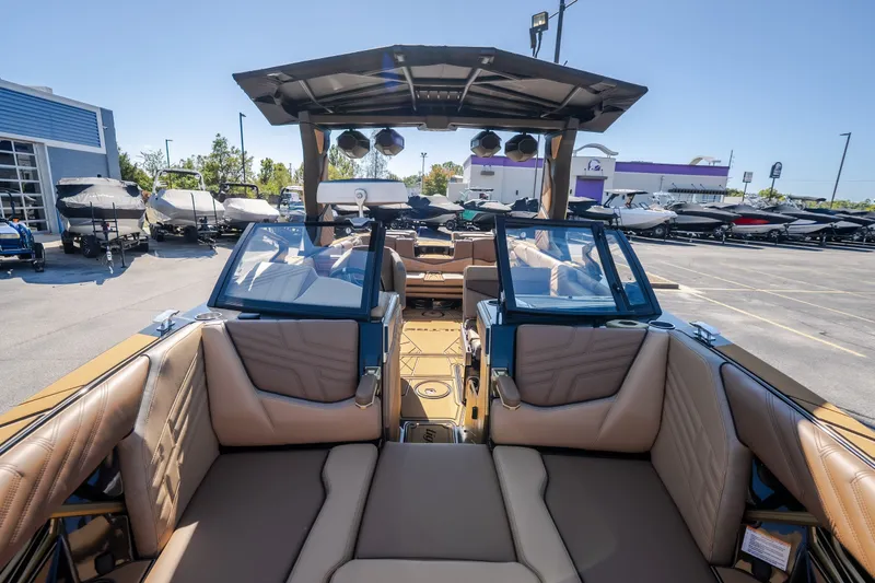 Slide: The Image of 2027 Tigé Ultré 25ZX boat interior with luxurious seating and modern design. - 62