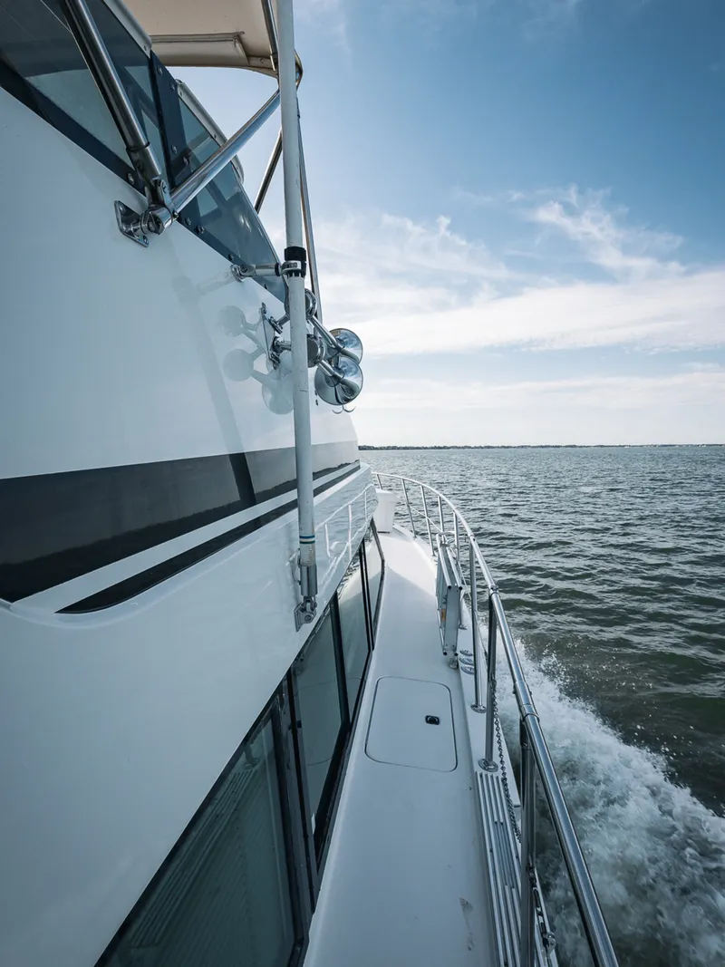 Slide: The Image of 23 Starboard side gunnel - 21