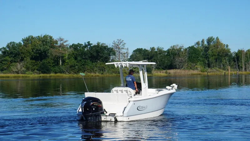 Slide: The Image of Robalo R230 Center Console 2021 - 6
