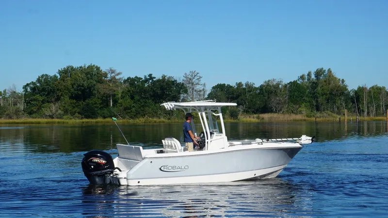 Slide: The Image of Robalo R230 Center Console 2021 - 5