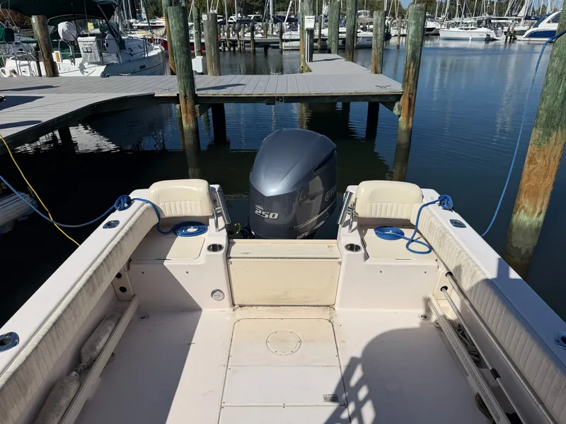 Slide: The Image of Grady-White Seafarer 226 2012 - 7