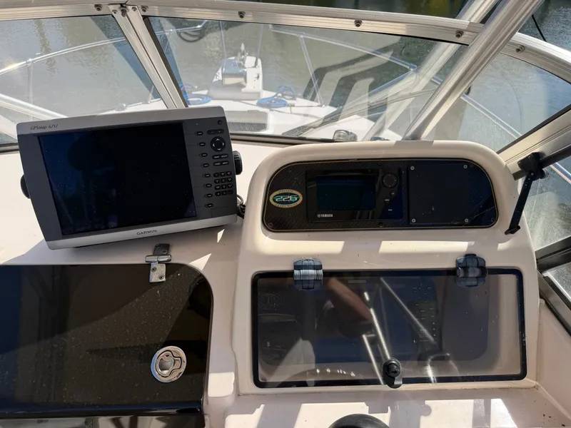 Slide: The Image of Grady-White Seafarer 226 2012 - 11