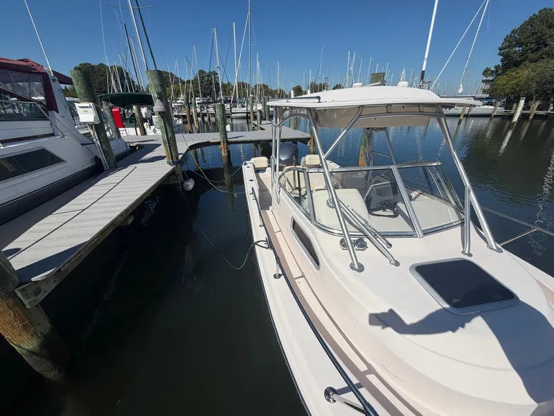 Slide: The Image of Grady-White Seafarer 226 2012 - 17