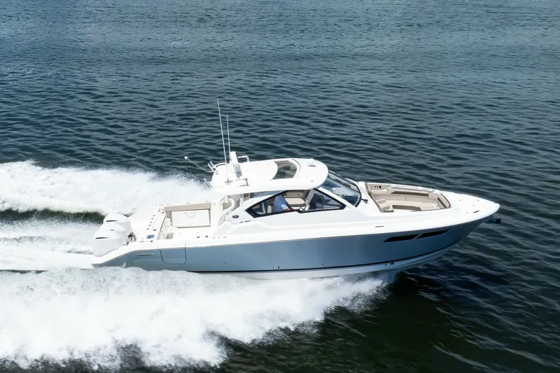 The Image of Pursuit DC 365 Dual Console 2020 - undefined