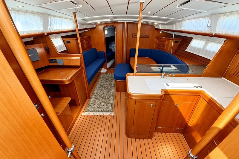 Slide: The Image of ALEXANDRA - 2005 Beneteau Oceanis 473 interior looking forward - 12
