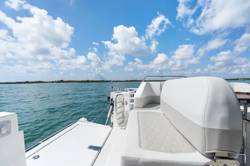 Slide: The Image of Boat photo - 32