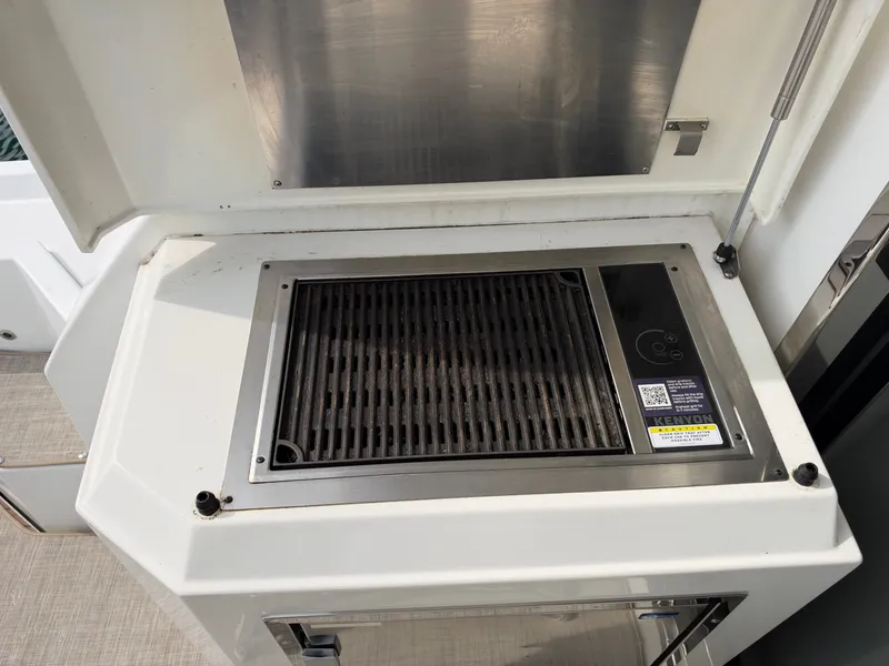 Slide: The Image of Cruisers 48 Cantius 2011 - 22
