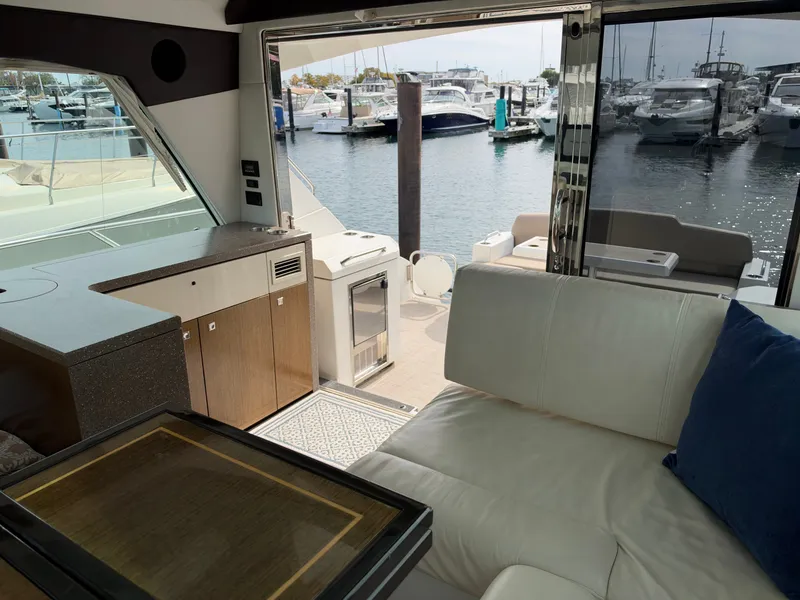 Slide: The Image of Cruisers 48 Cantius 2011 - 25
