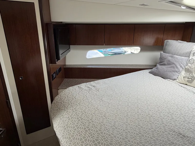 Slide: The Image of Cruisers 48 Cantius 2011 - 62
